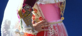 Dettaglio dell’abito tradizionale di Ittiri