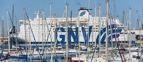 Nave GNV al porto